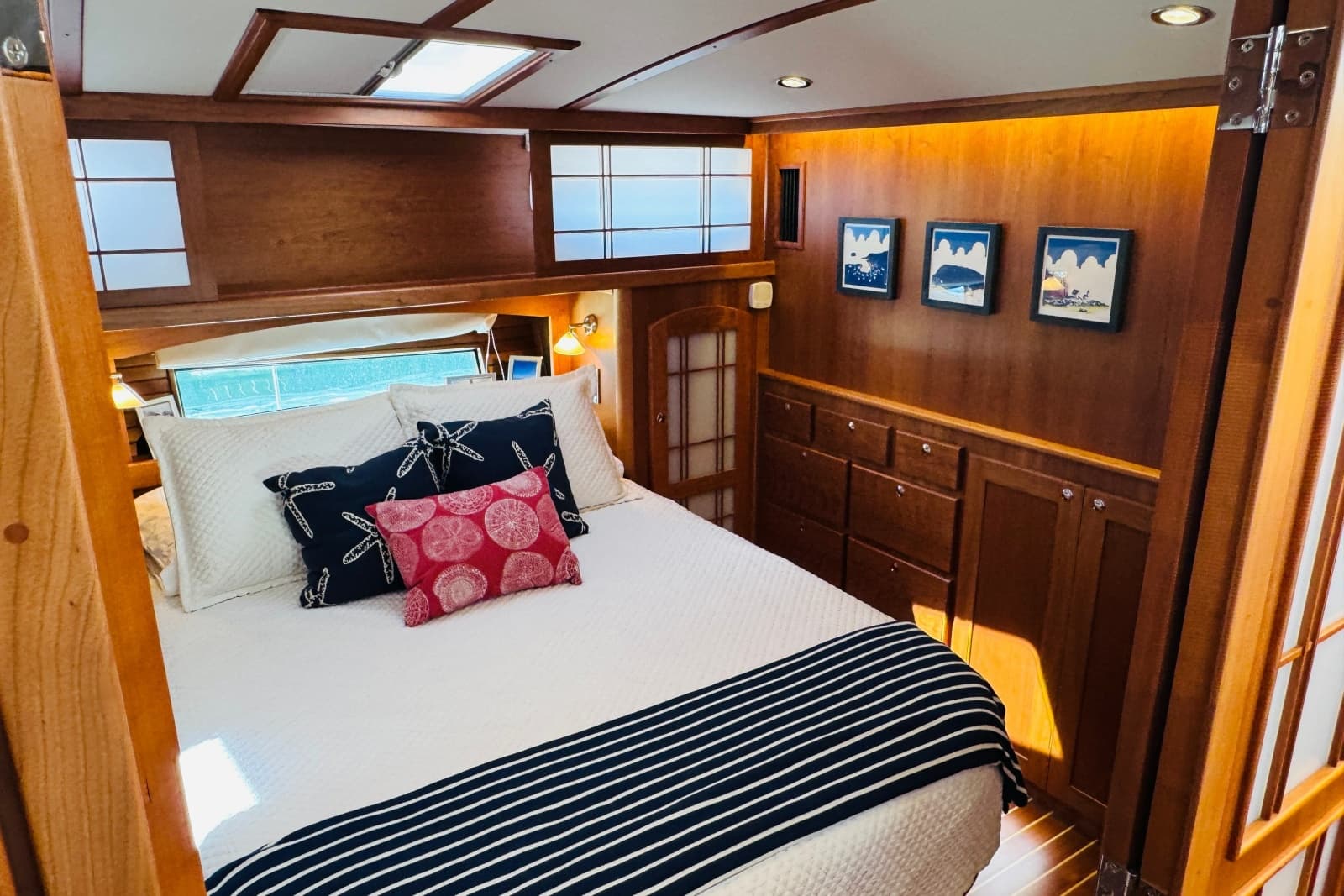 2024 Sabre 48 Salon Express - Photo 86