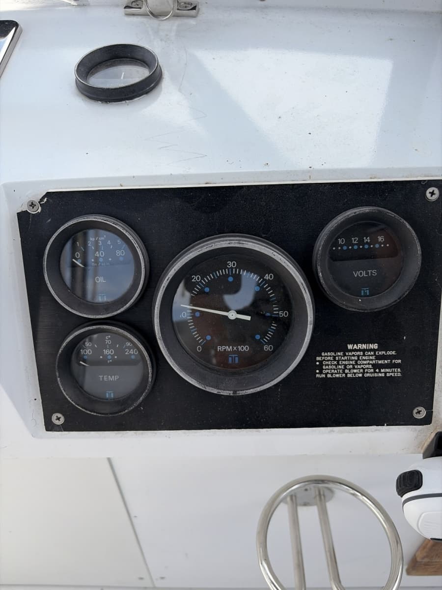 1985 Marinette 39 DC - Photo 18