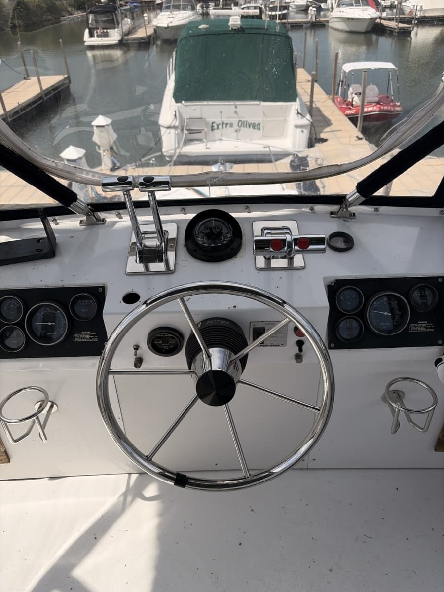 1985 Marinette 39 DC - Photo 16