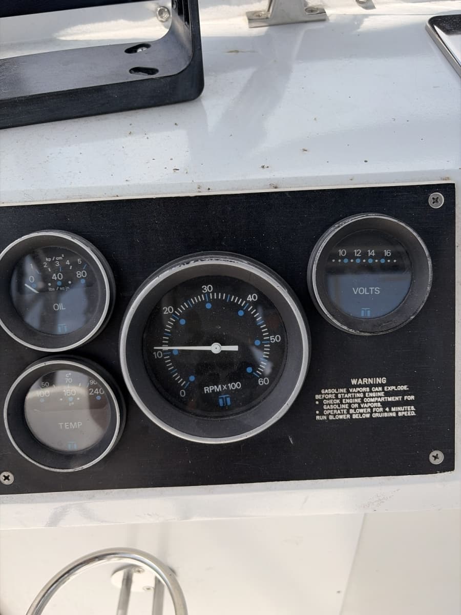 1985 Marinette 39 DC - Photo 17