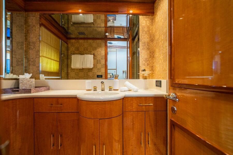 2001 Intermarine  - Photo 19