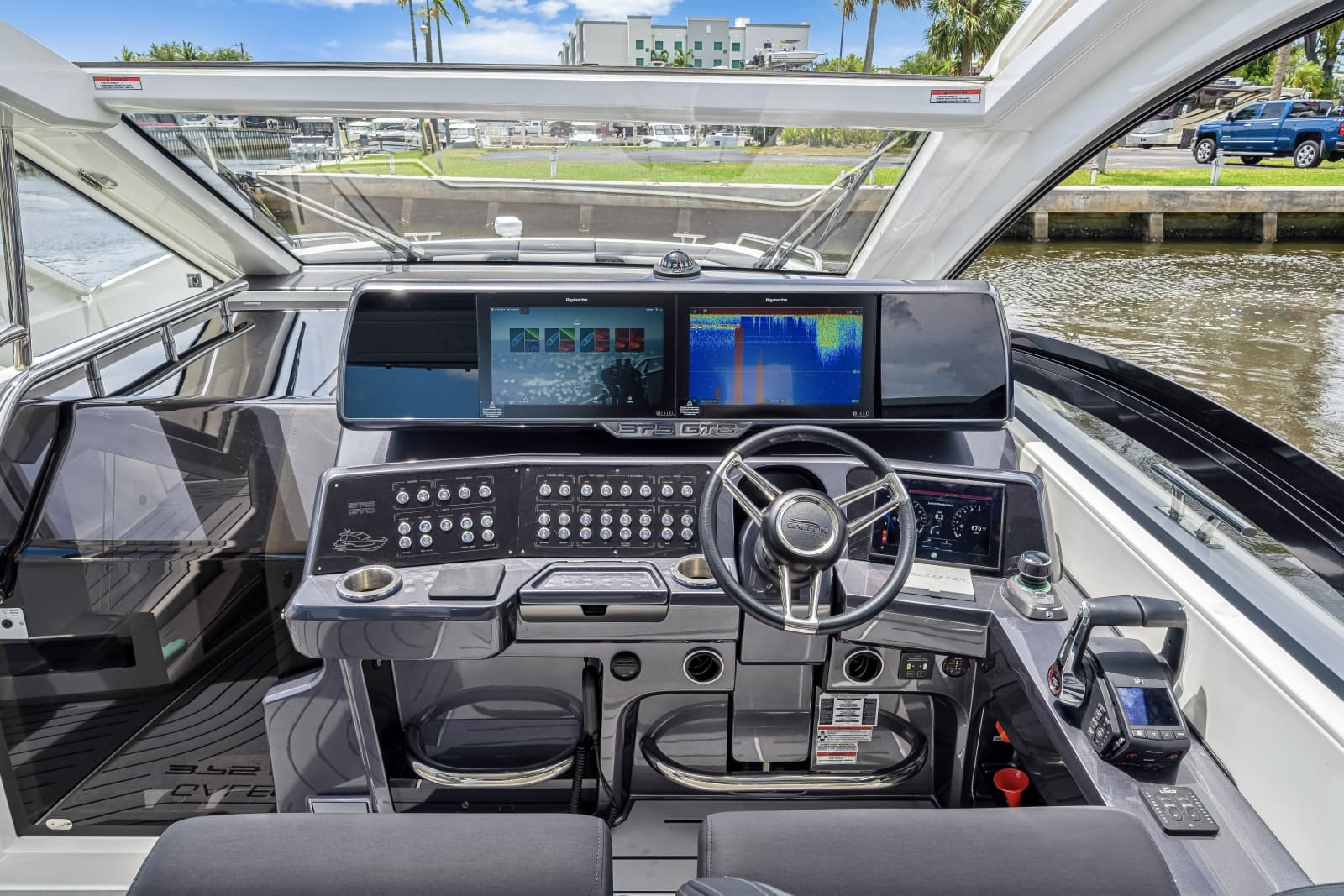 2023 Galeon 375 GTO - Photo 27