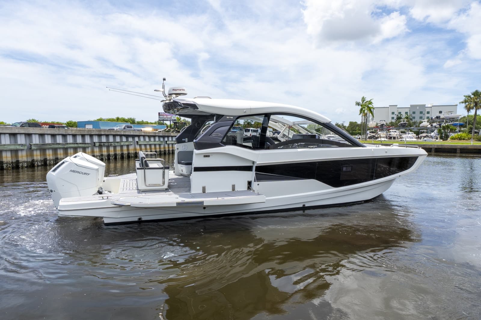 2023 Galeon 375 GTO - Photo 8