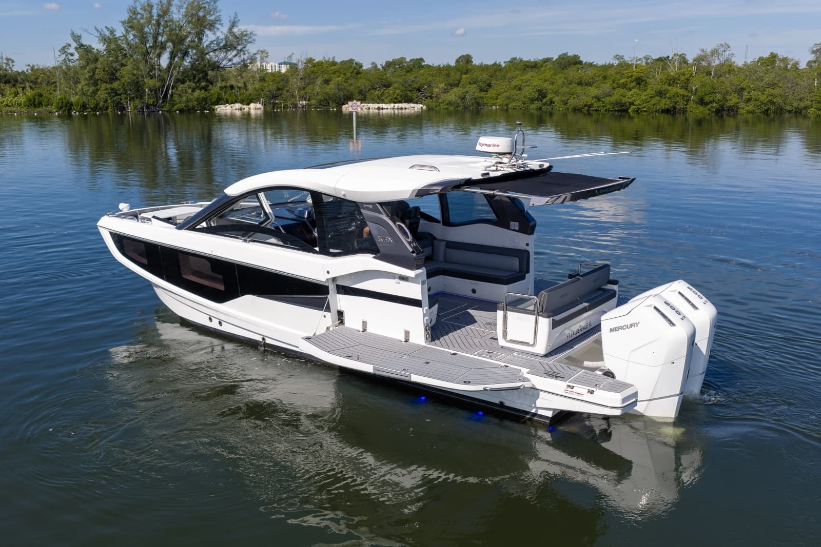 2023 Galeon 375 GTO - Photo 9