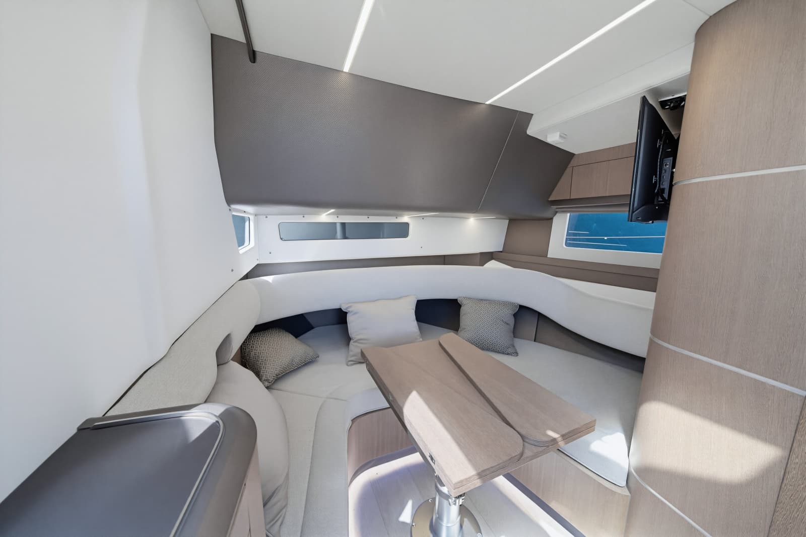 2023 Galeon 375 GTO - Photo 40