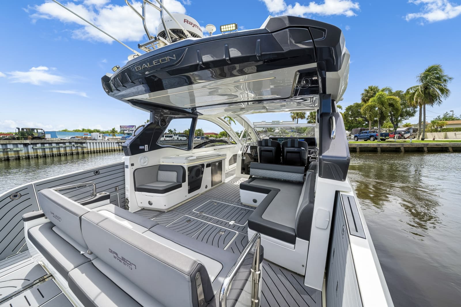 2023 Galeon 375 GTO - Photo 35