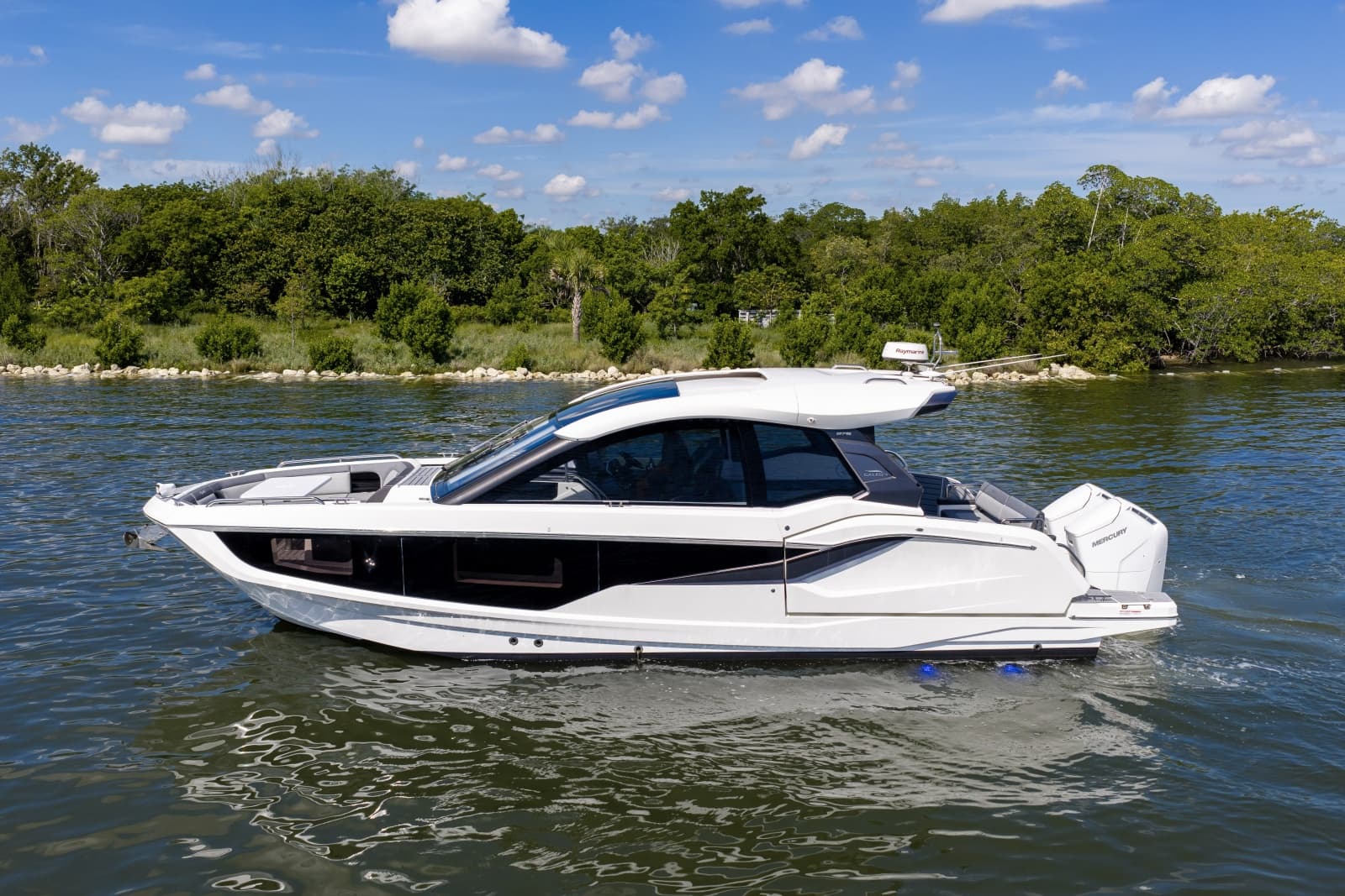 2023 Galeon 375 GTO - Photo 2