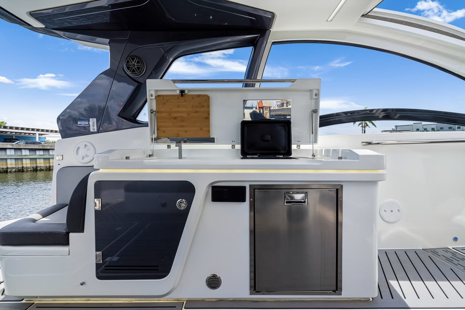 2023 Galeon 375 GTO - Photo 30