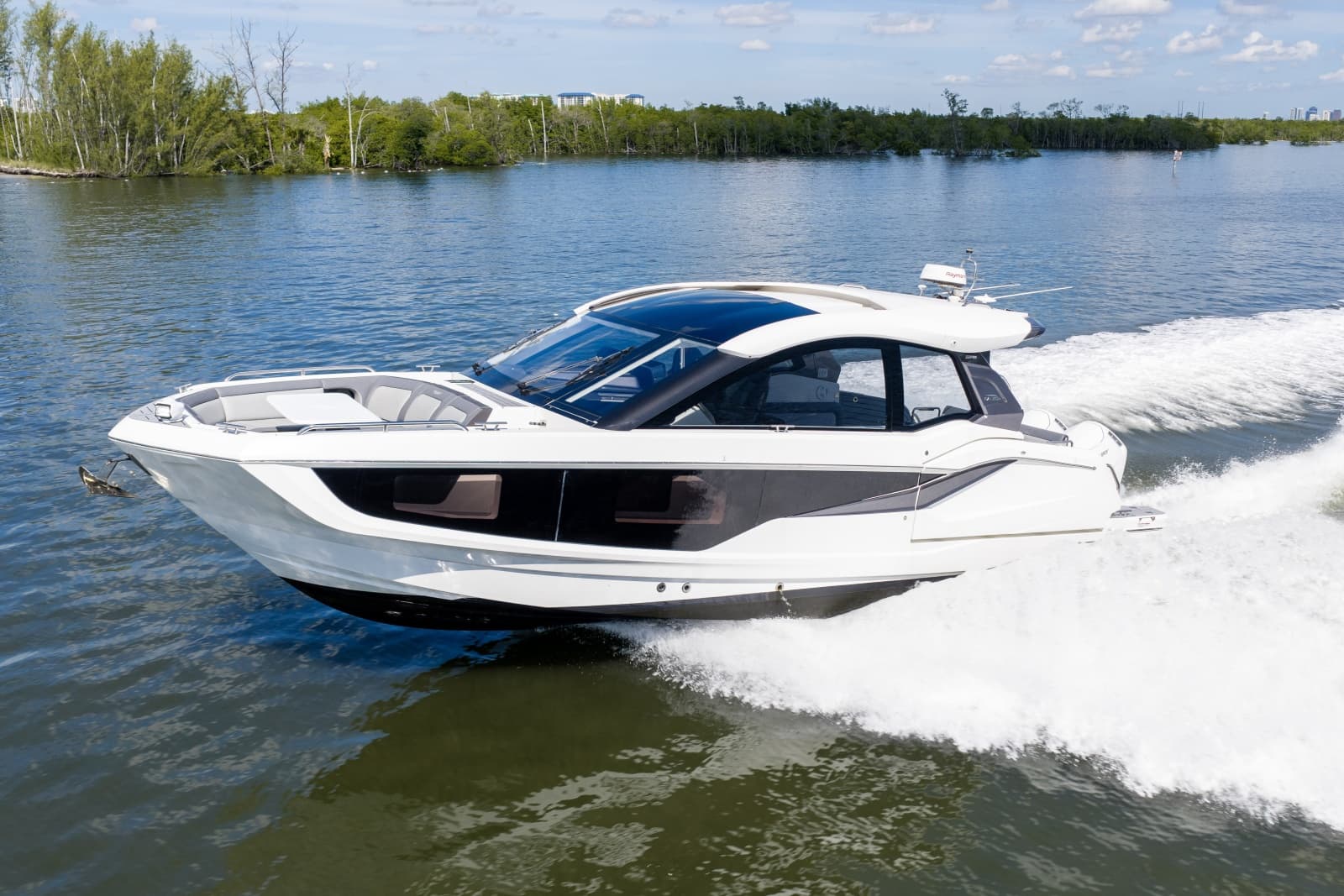 2023 Galeon 375 GTO - Photo 11