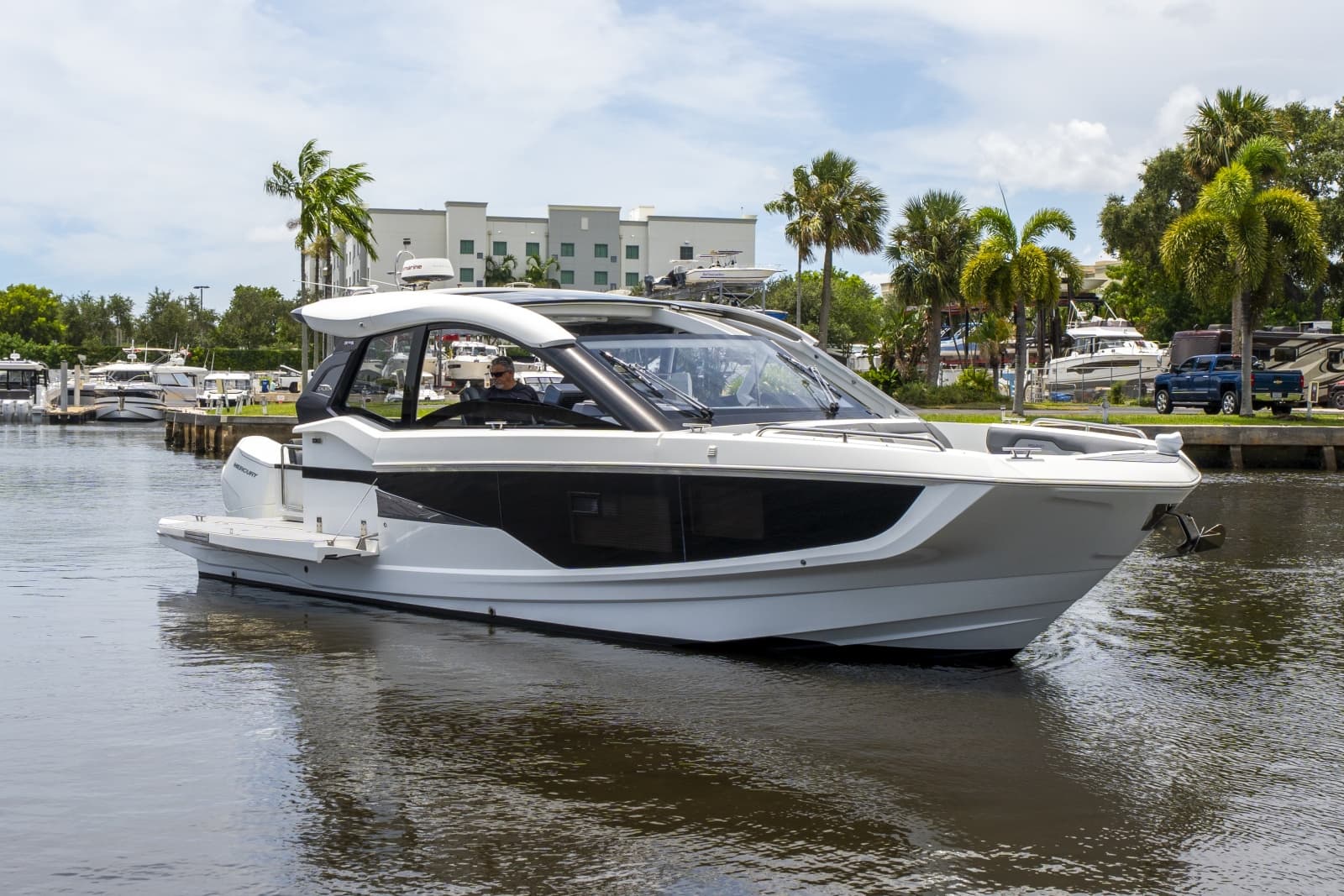 2023 Galeon 375 GTO - Photo 4
