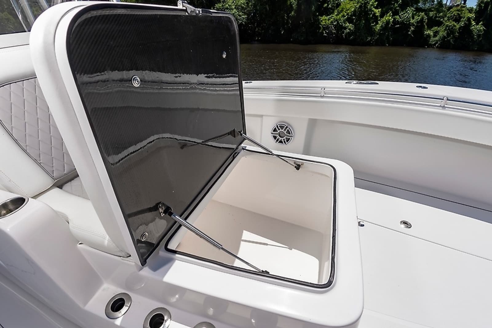 2022 SeaHunter 38 CTS - Photo 34