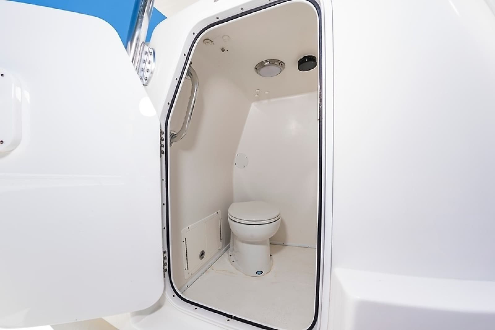 2022 SeaHunter 38 CTS - Photo 35