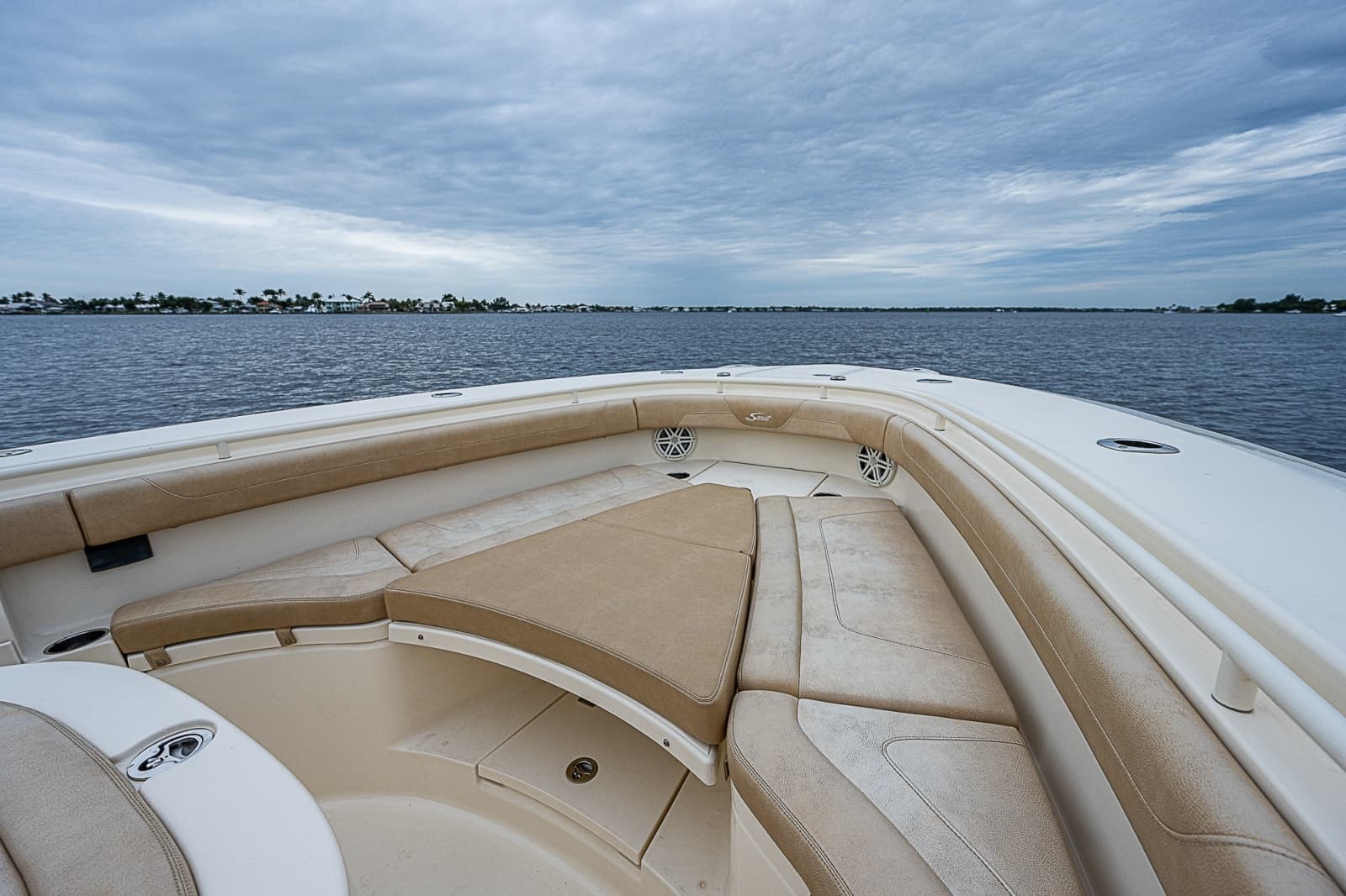 2018 Scout 355 LXF - Photo 14