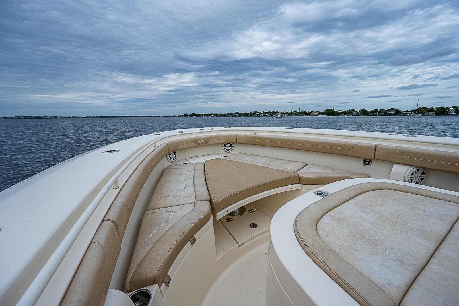 2018 Scout 355 LXF - Photo 12