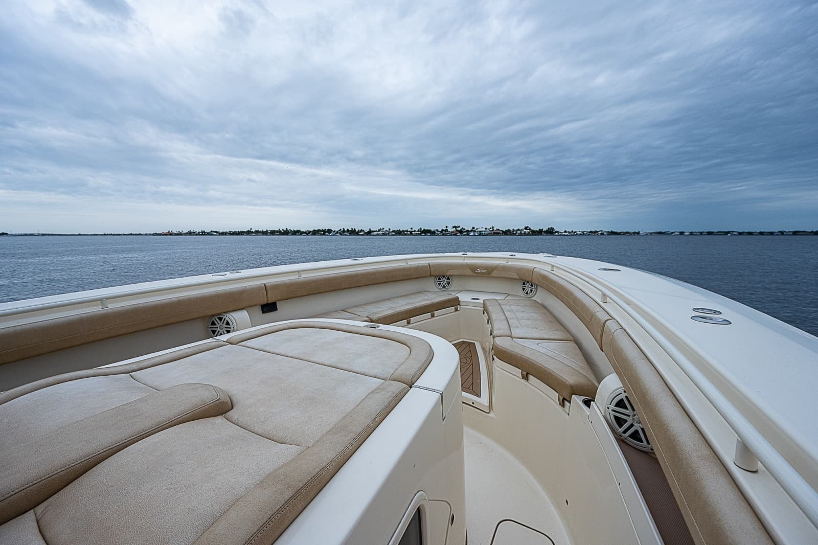 2018 Scout 355 LXF - Photo 17