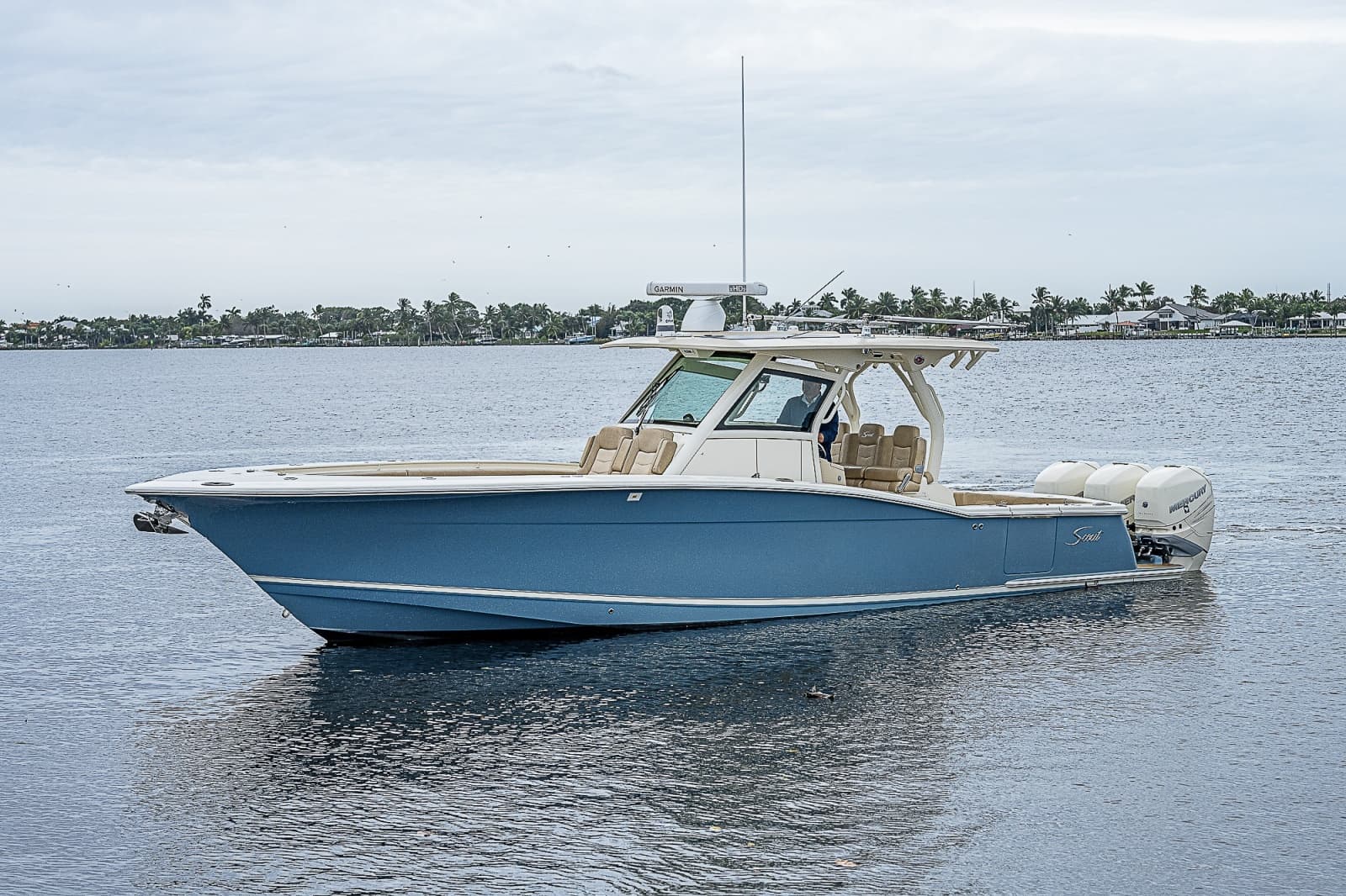 2018 Scout 355 LXF - Photo 2
