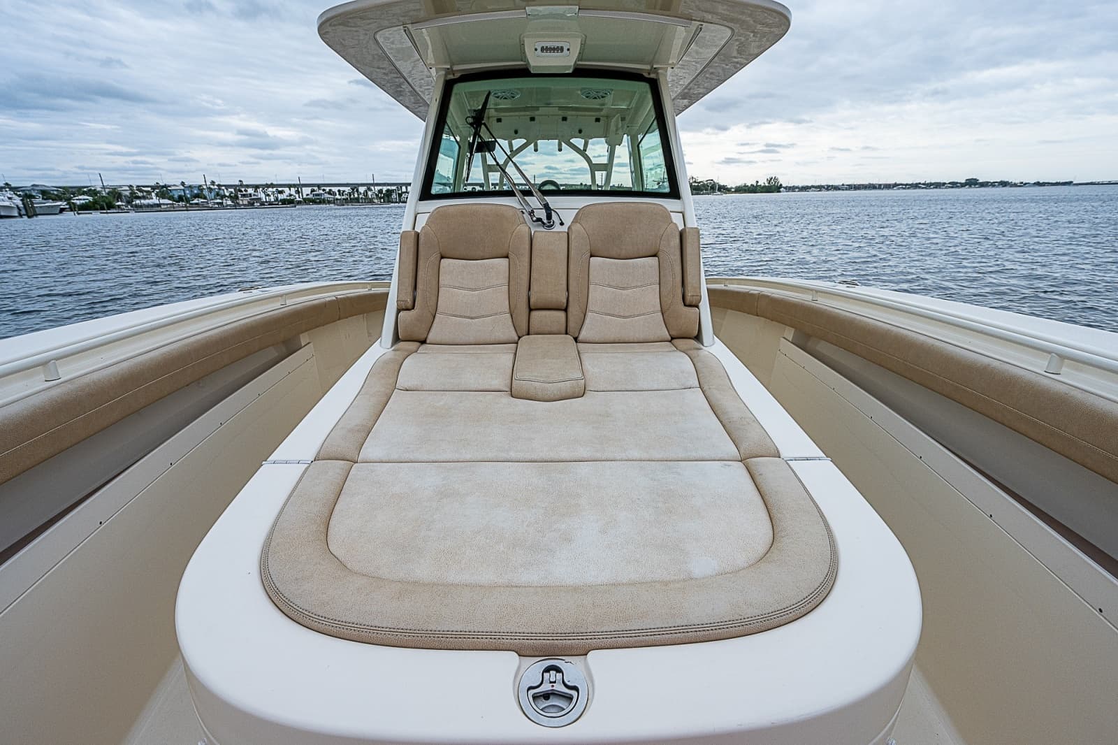 2018 Scout 355 LXF - Photo 19