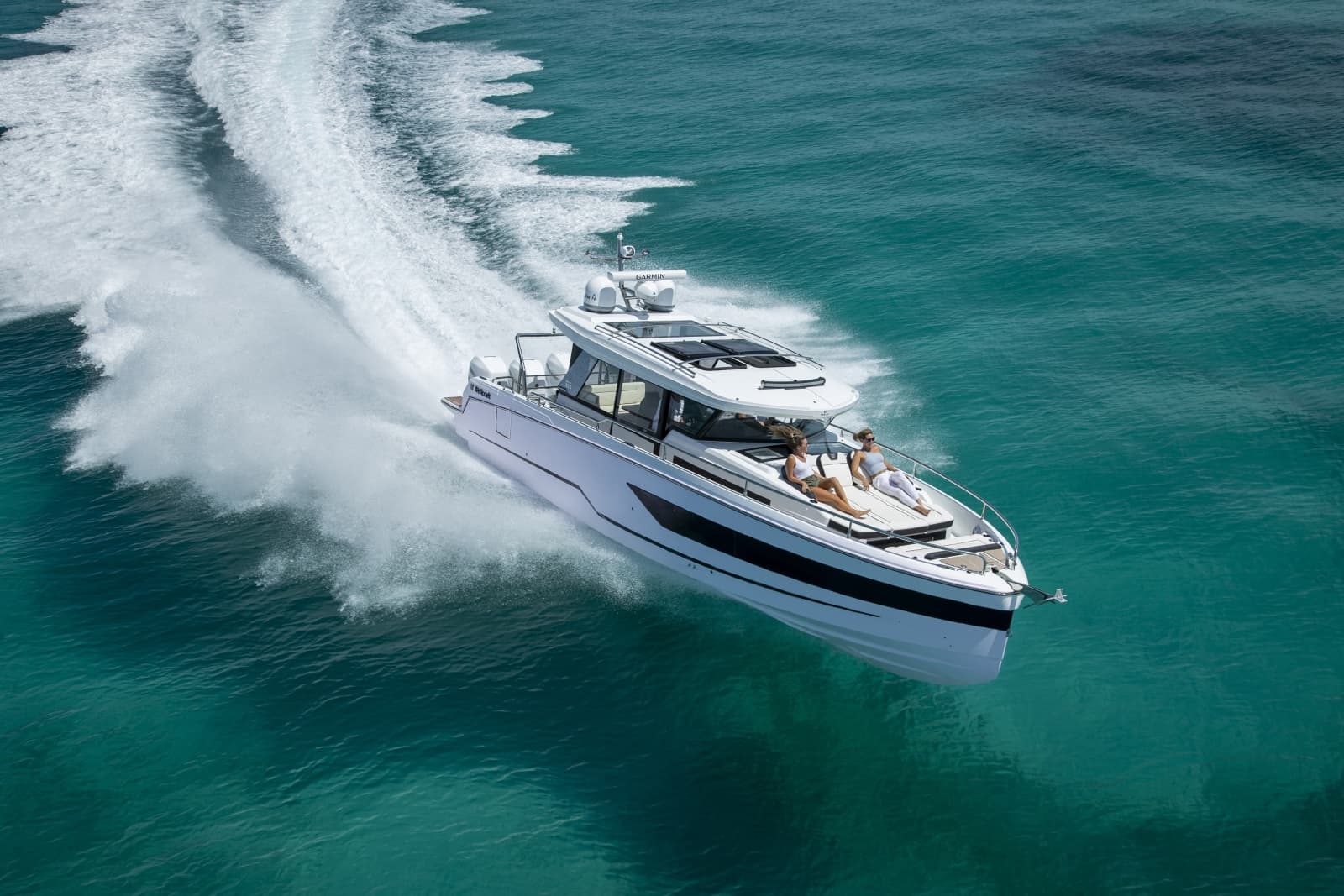 2027 Wellcraft 38 Explorer - Photo 1