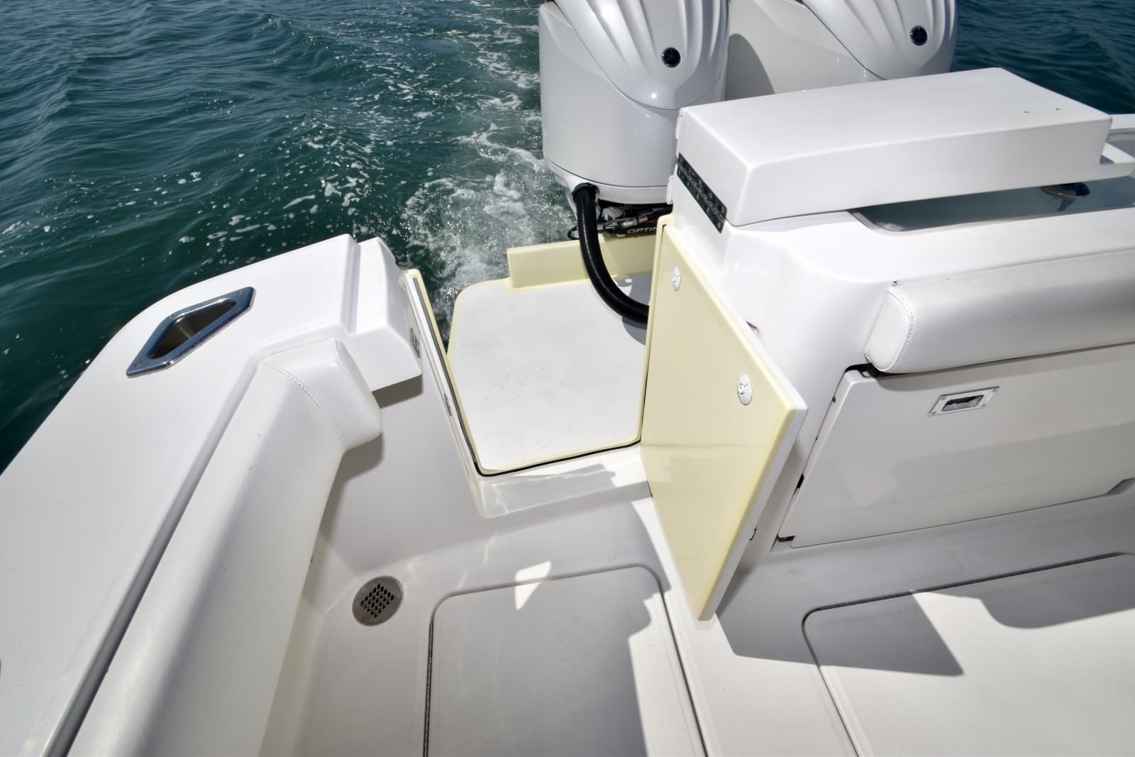 2018 Albemarle 29 Express - Photo 21