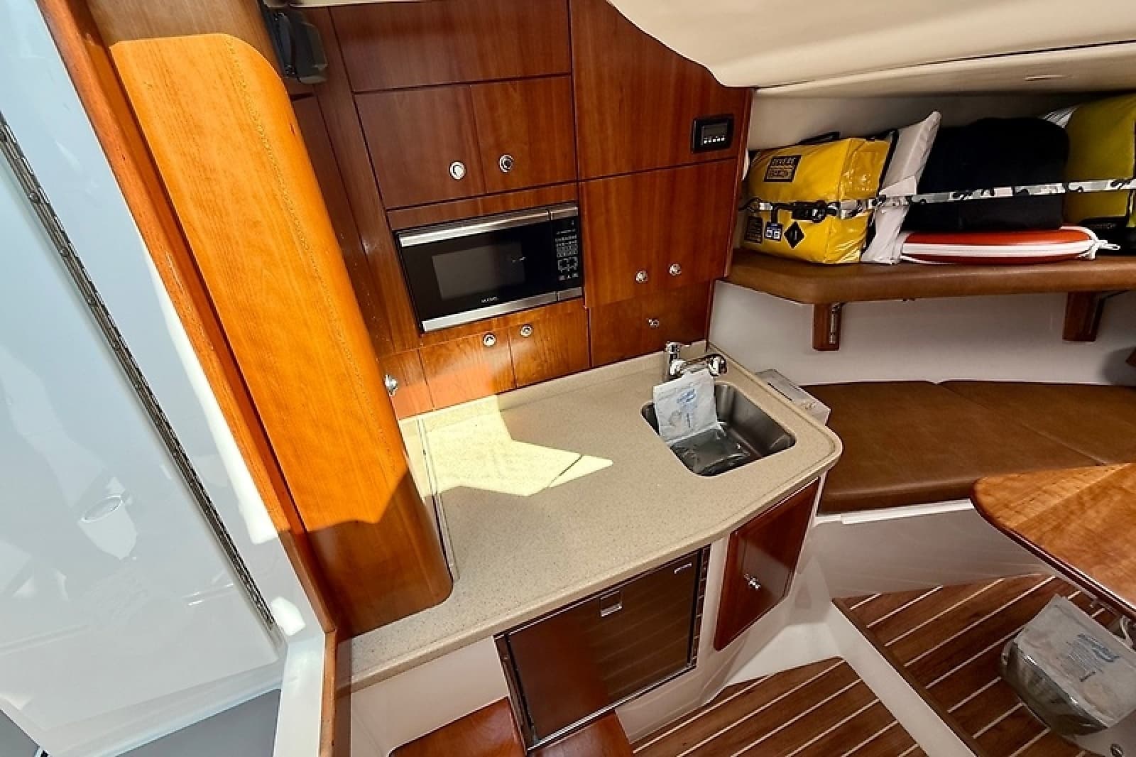 2018 Albemarle 29 Express - Photo 20