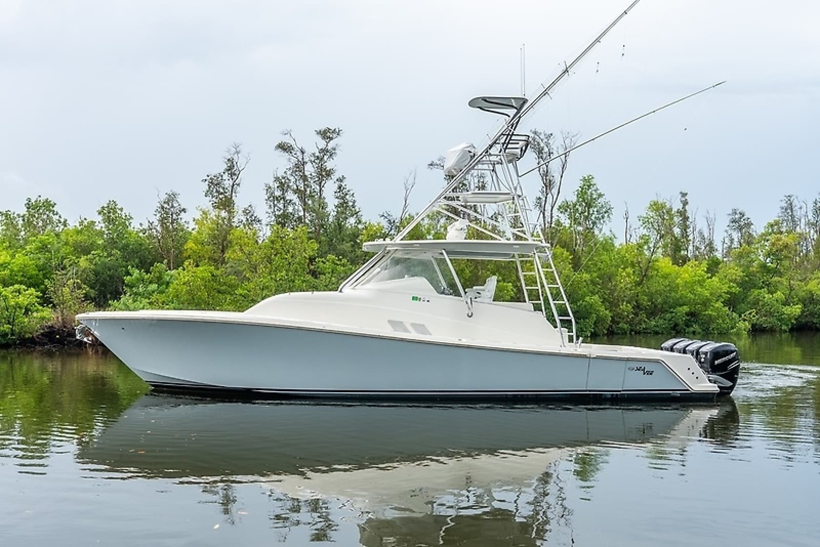 2015 SeaVee 430 Fisharound - Photo 39
