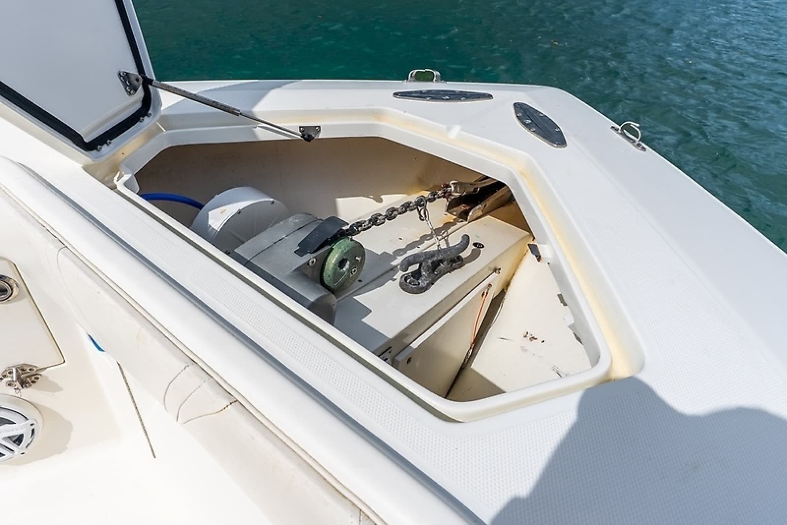 2015 SeaVee 430 Fisharound - Photo 15