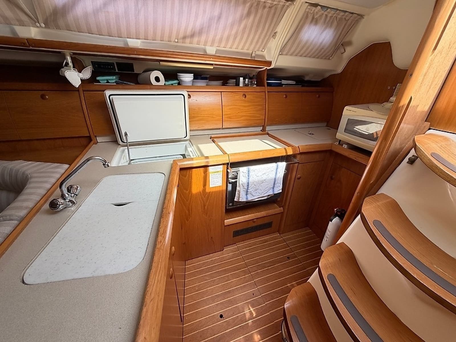 2000 Jeanneau Sun Odyssey 40.3 - Photo 20