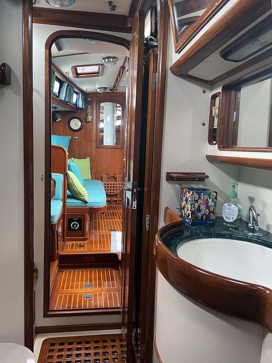 1990 Little Harbor 46 - Photo 20