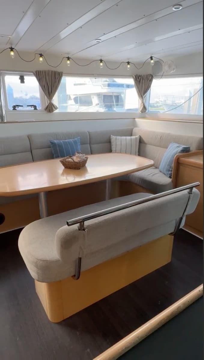 2014 Lagoon 421 - Photo 23