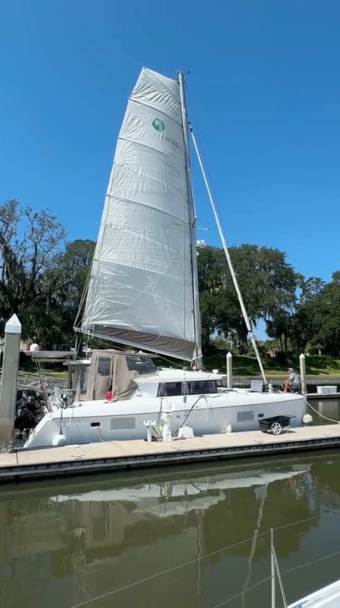 2014 Lagoon 421 - Photo 3