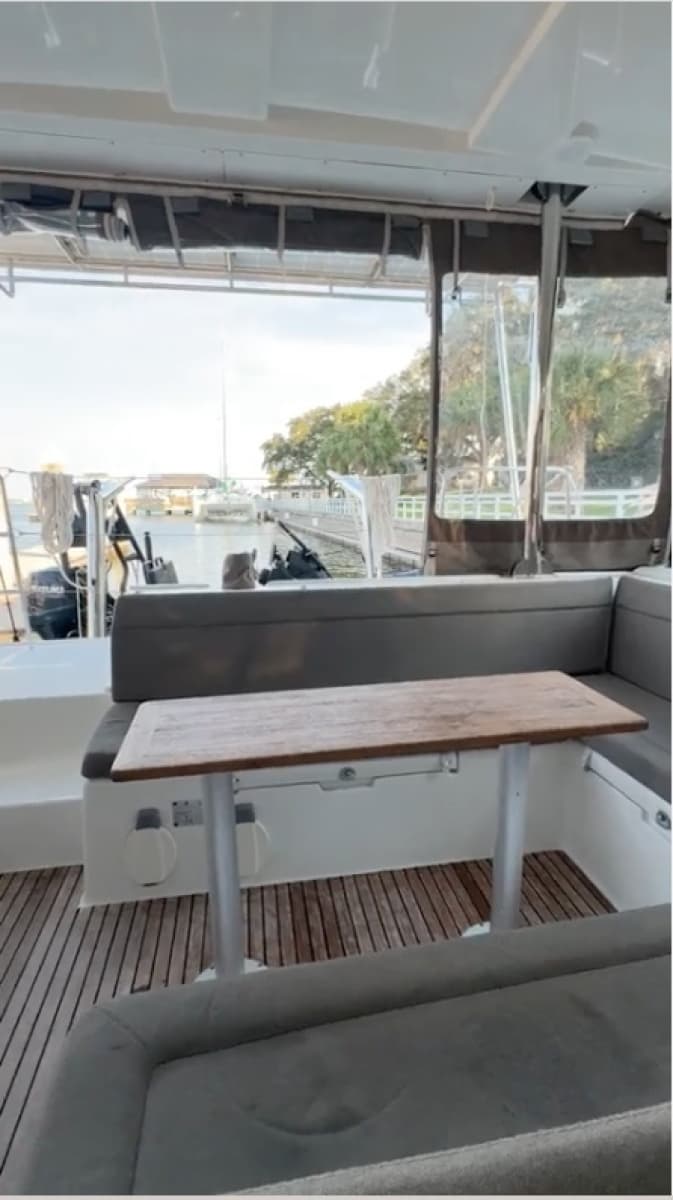 2014 Lagoon 421 - Photo 15