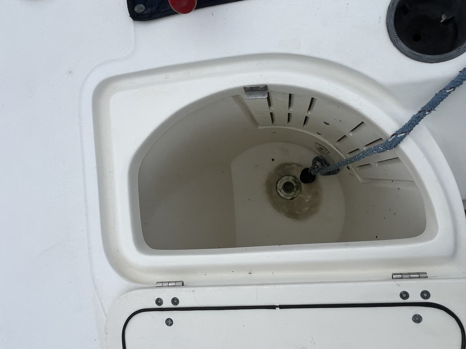 2001 Boston Whaler Conquest 28 - Photo 18