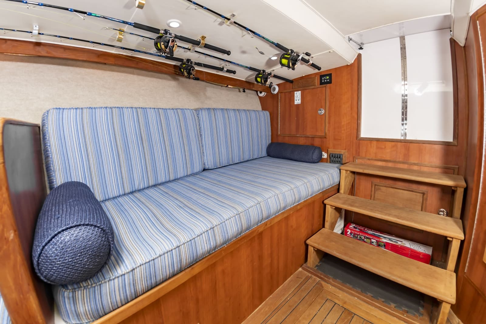 2006 Custom Carolina 36 Express - Photo 32