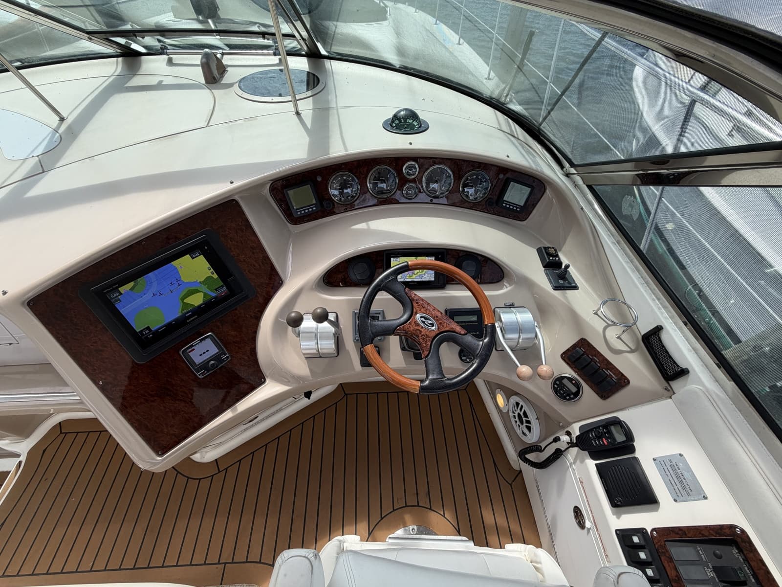 2002 Sea Ray 510 Sundancer - Photo 13