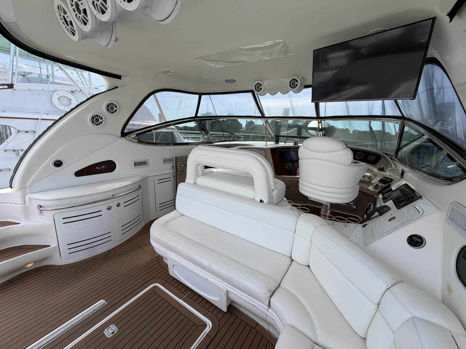 2002 Sea Ray 510 Sundancer - Photo 8