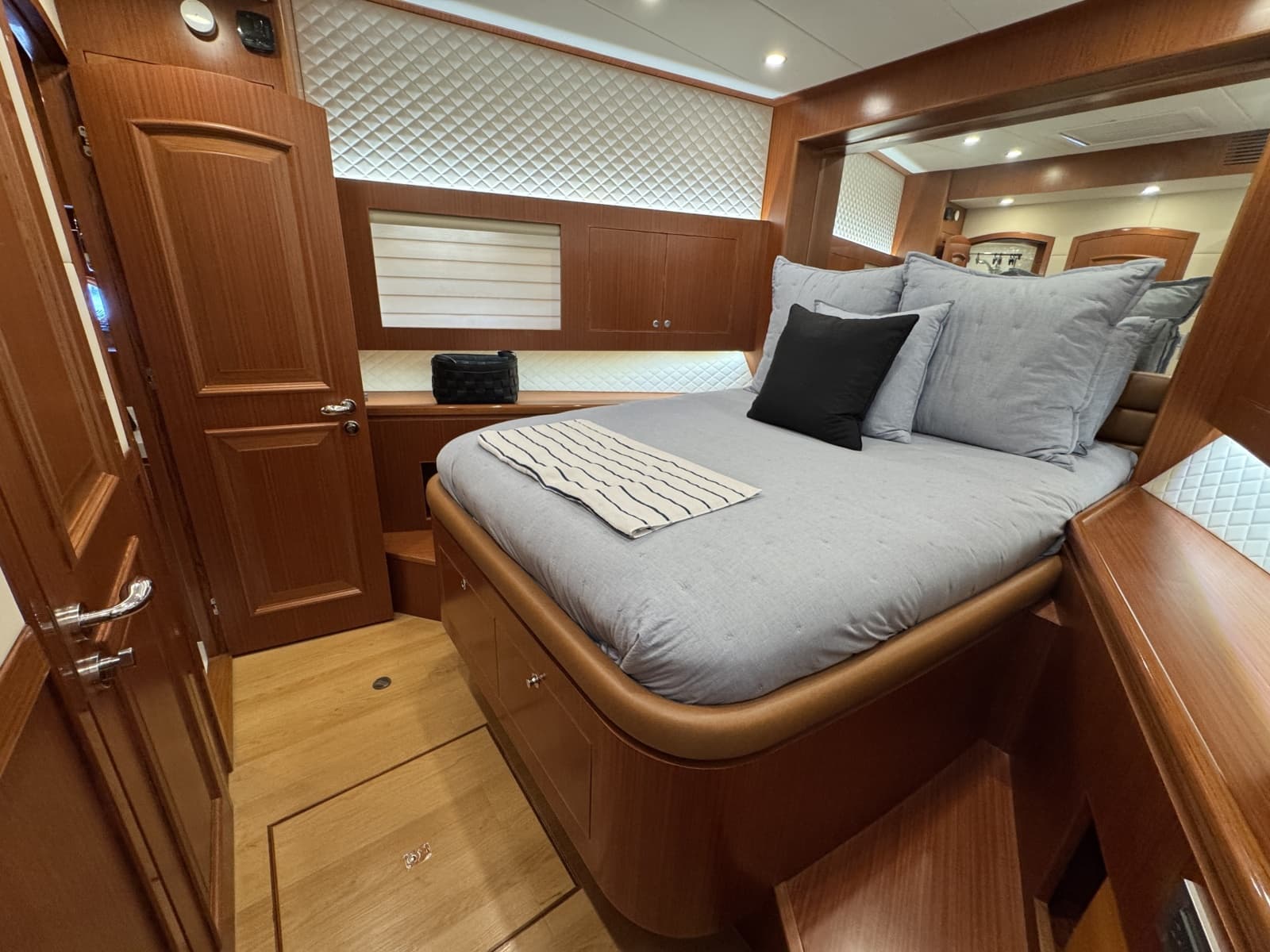 2023 Apollonian Yachts Apollonian Yachts 52 Pilothouse - Photo 36