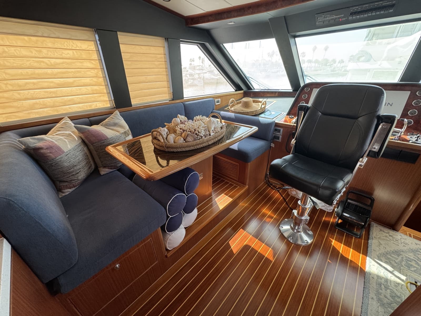 2023 Apollonian Yachts Apollonian Yachts 52 Pilothouse - Photo 10