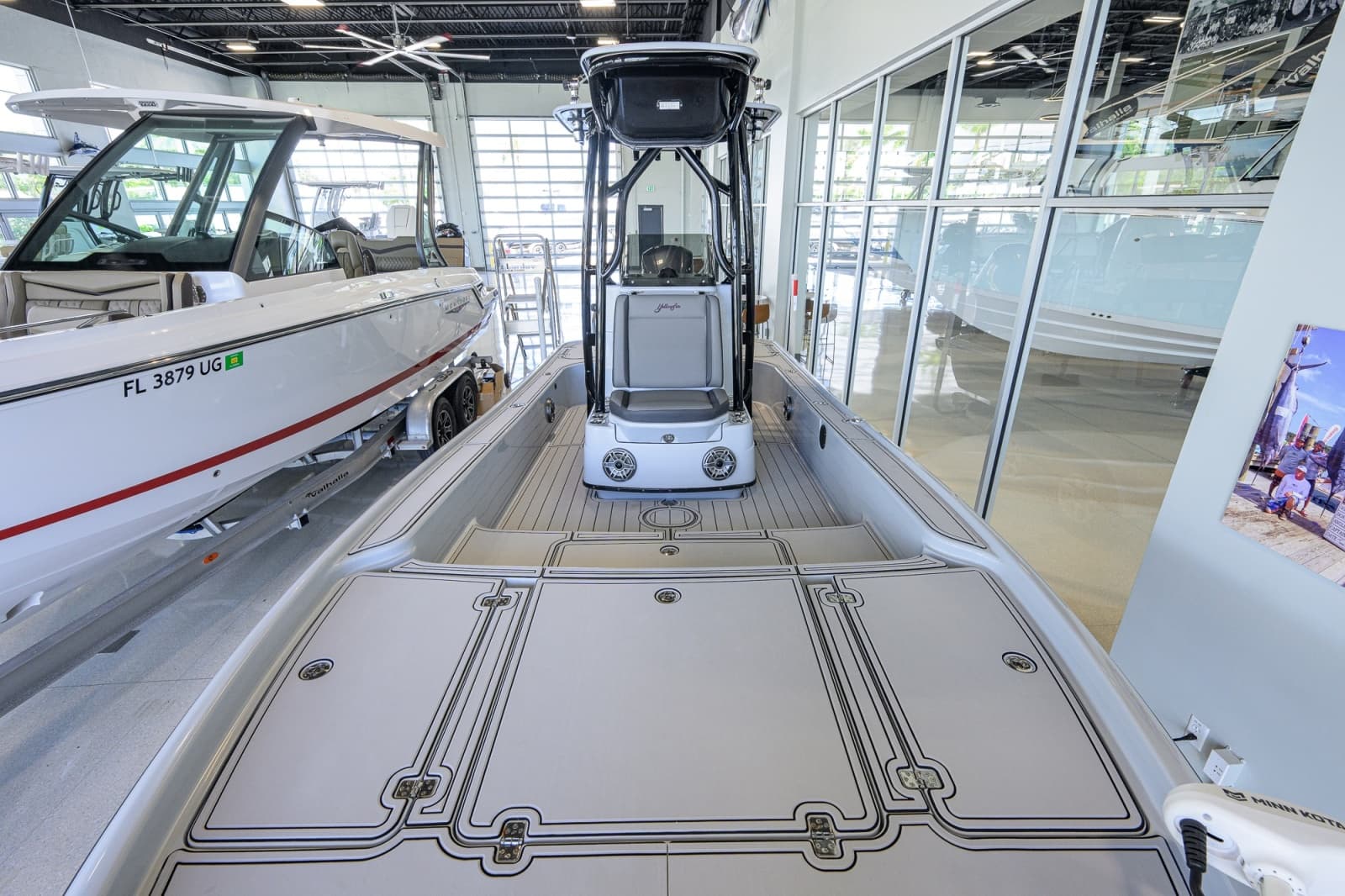 2017 Yellowfin 24 Bay CE - Photo 12
