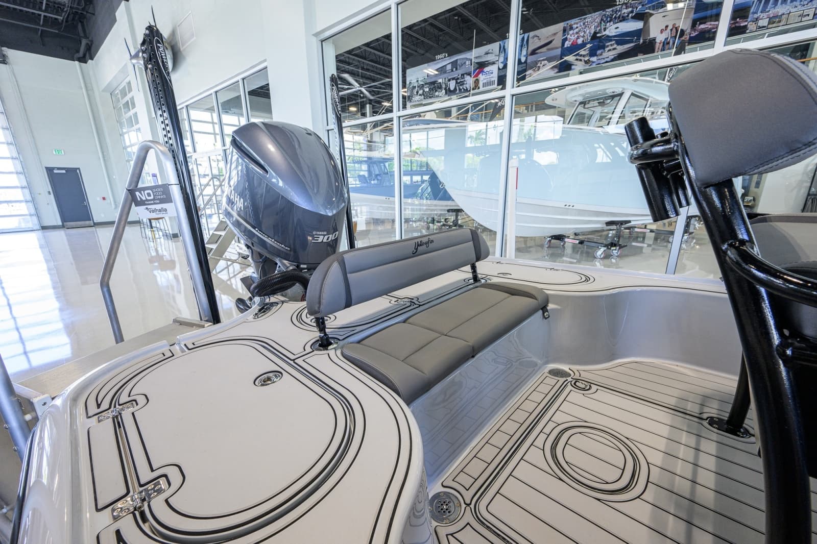 2017 Yellowfin 24 Bay CE - Photo 22