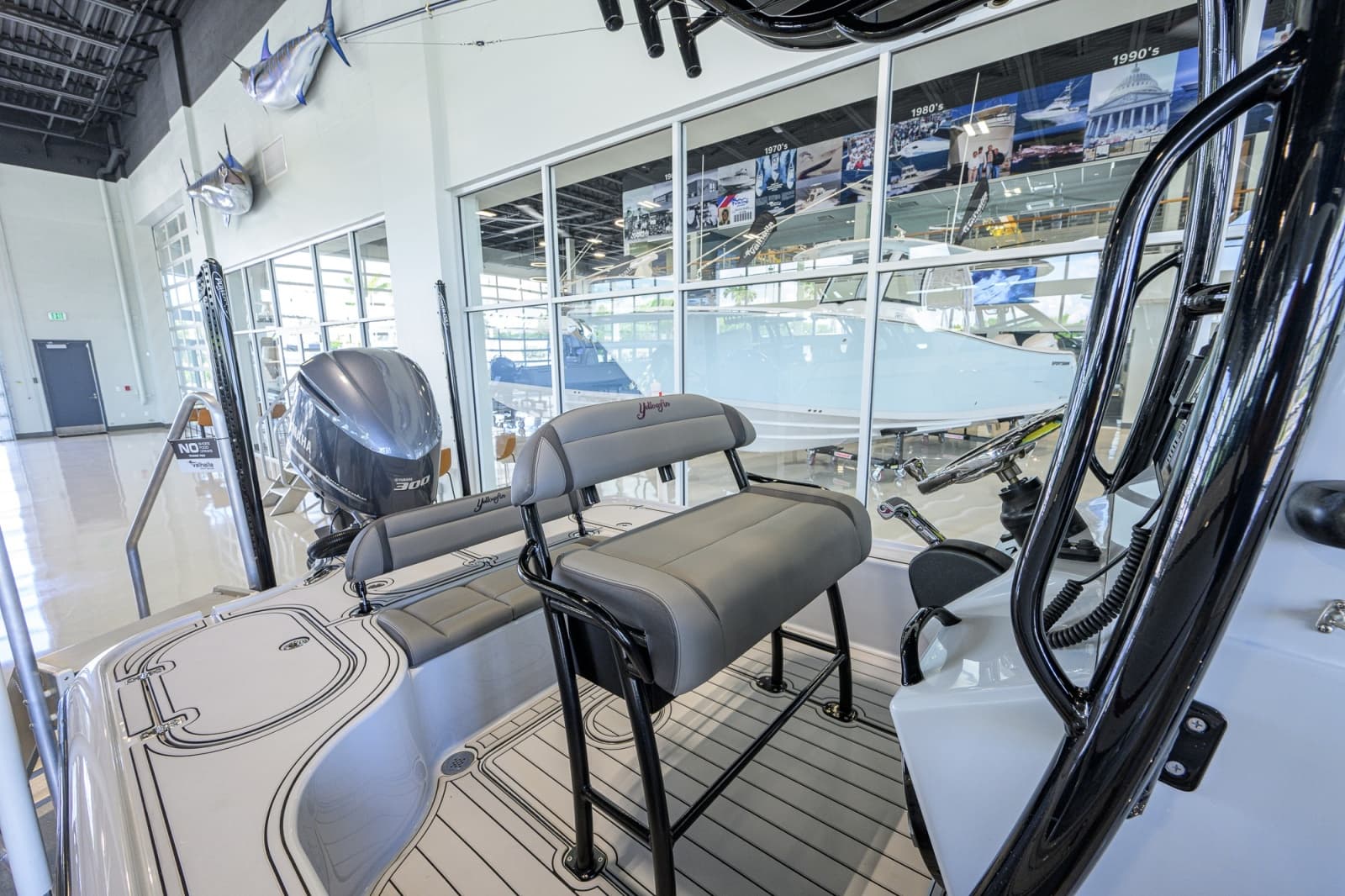 2017 Yellowfin 24 Bay CE - Photo 4