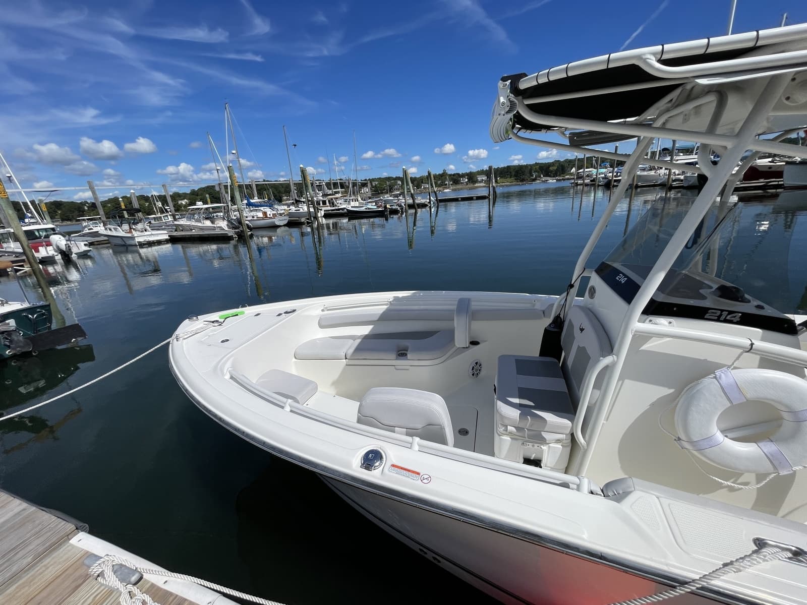 2023 Mako 214 CC - Photo 2
