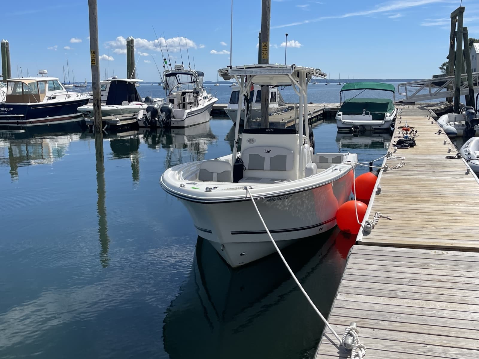 2023 Mako 214 CC - Photo 40