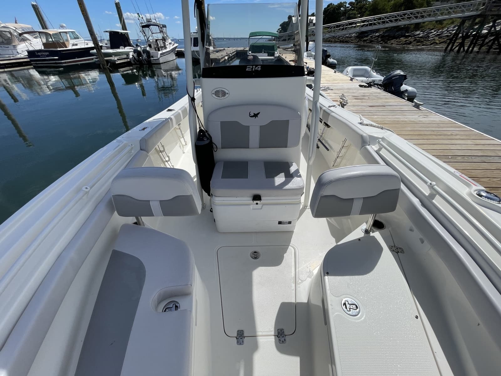 2023 Mako 214 CC - Photo 32