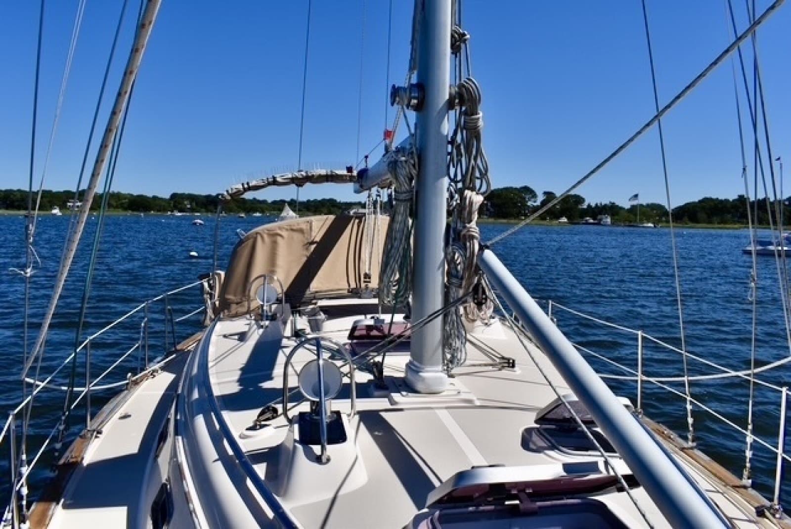 2004 Island Packet 370 - Photo 5