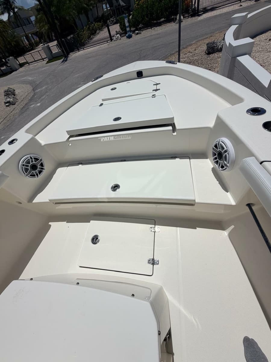 2024 Pathfinder 2400 Open - Photo 13