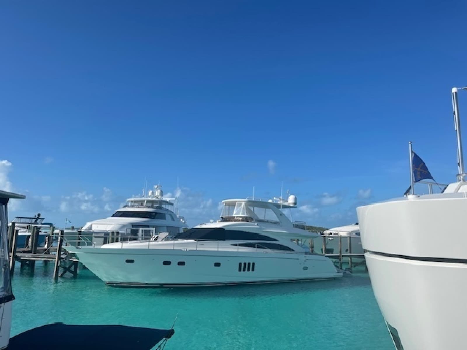 2007 Princess Flybridge - Photo 14