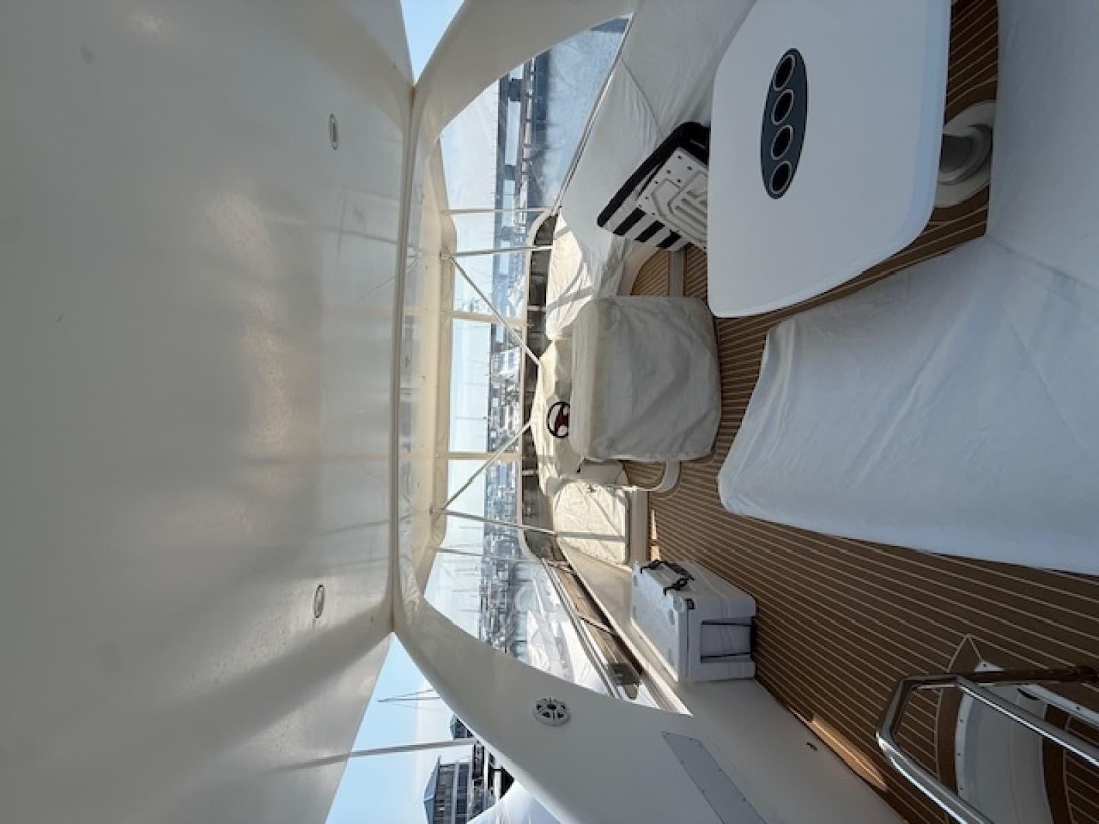 2007 Princess Flybridge - Photo 35