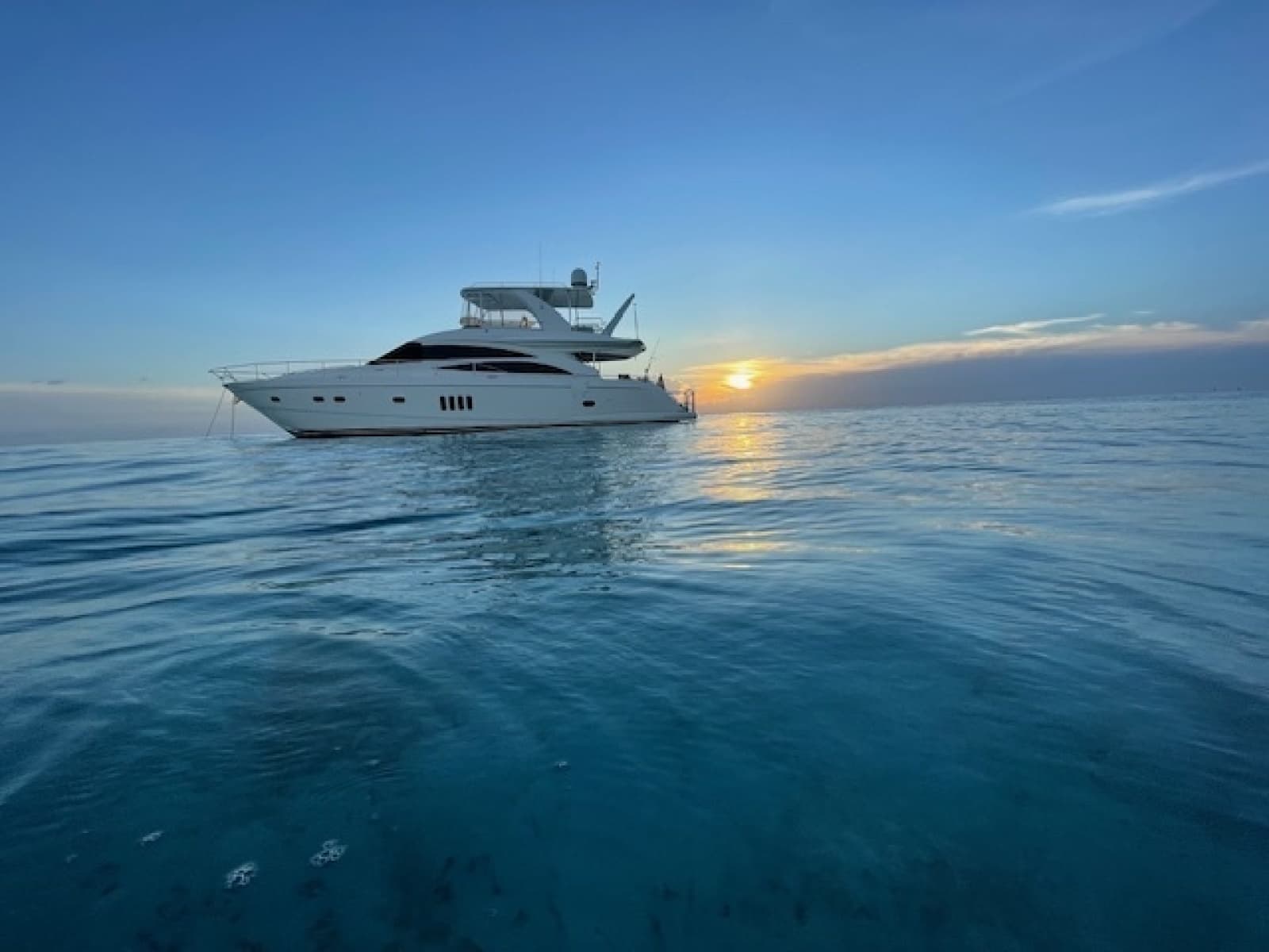 2007 Princess Flybridge - Photo 11