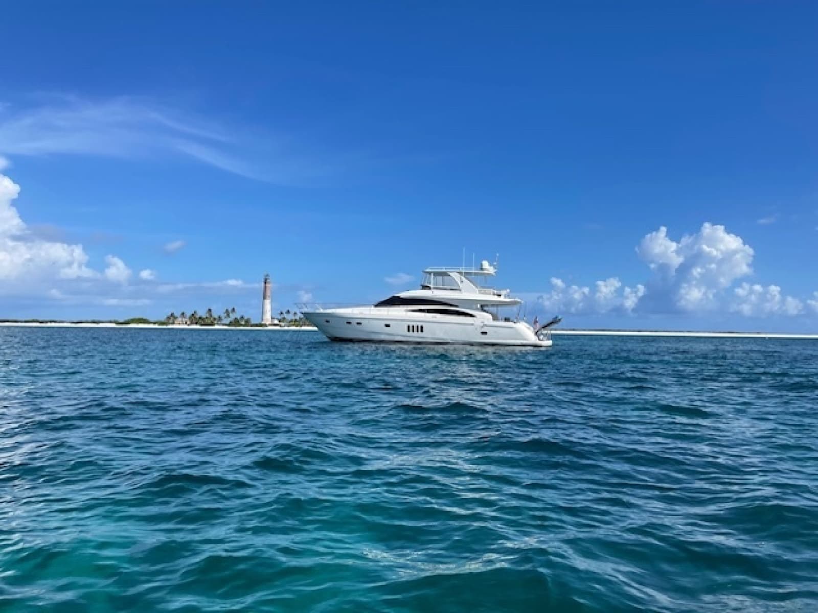 2007 Princess Flybridge - Photo 8
