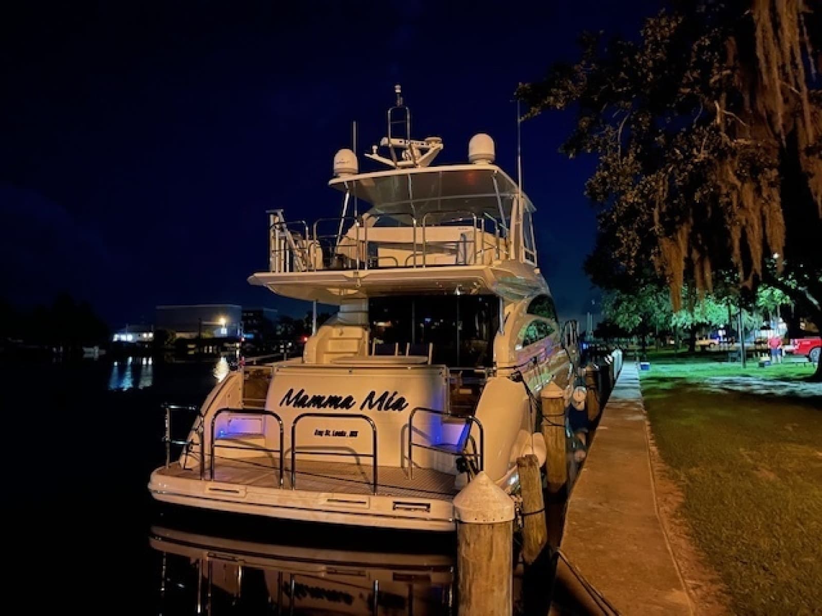 2007 Princess Flybridge - Photo 3